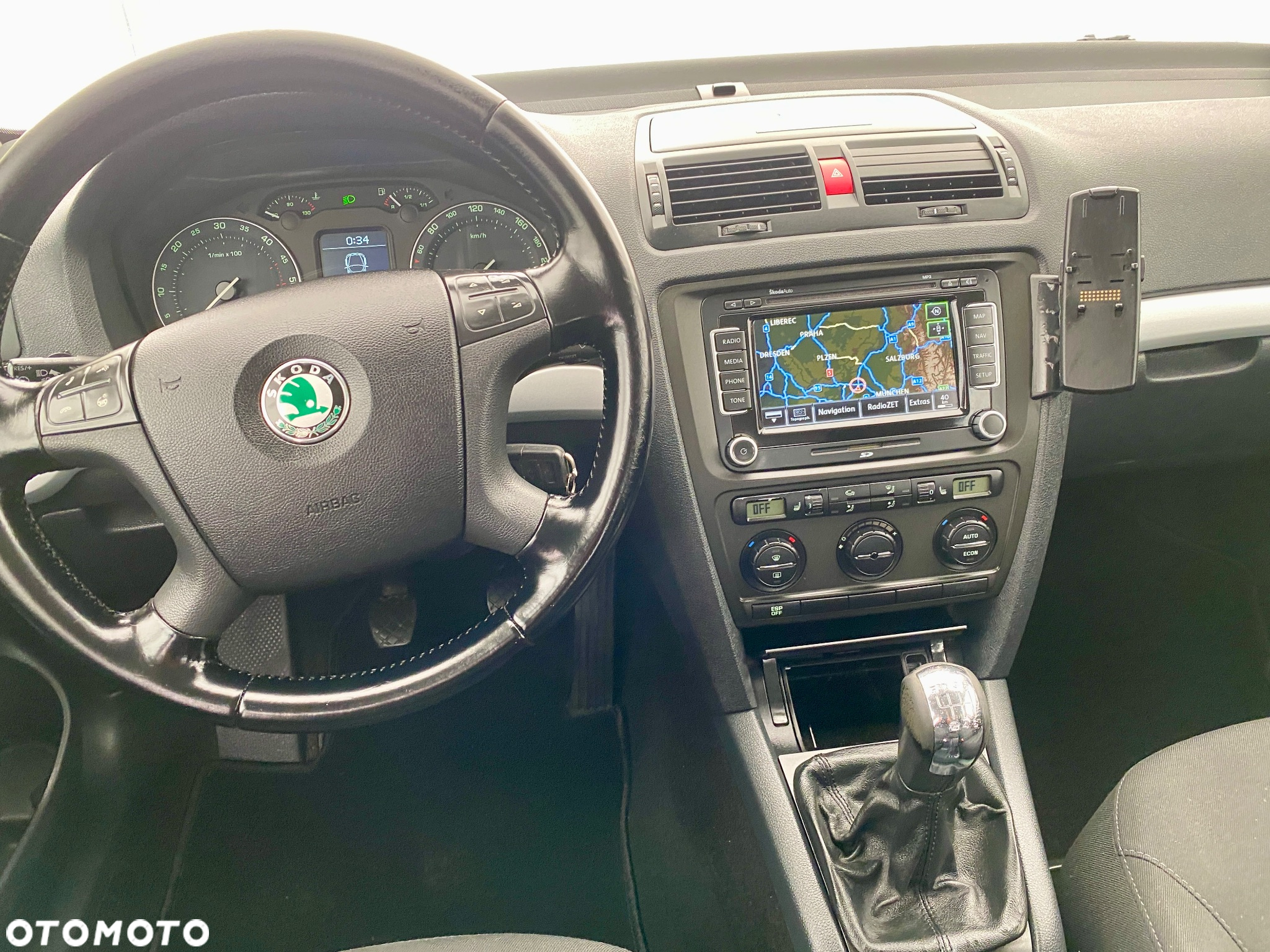 Skoda Octavia 2.0 TDI DPF Elegance - 14