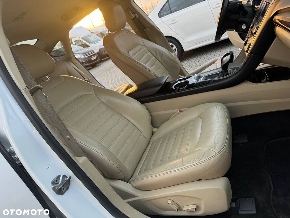 Ford Fusion 1.6 Style - 12