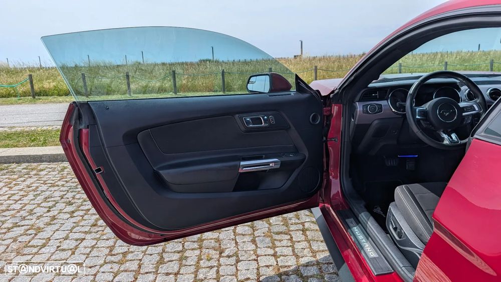 Ford Mustang 2.3i EcoBoost Aut. - 12
