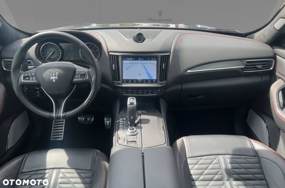 Maserati Levante Trofeo Q4 - 12