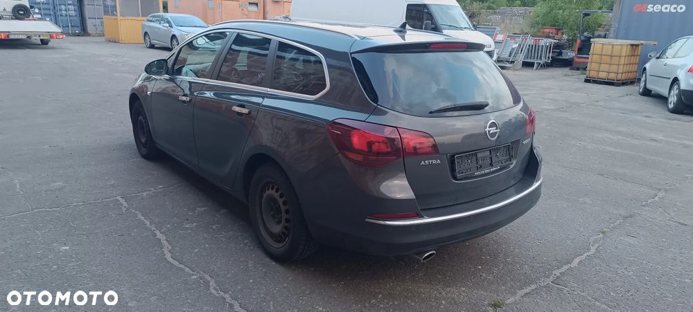 Opel Astra 2.0 CDTI Exklusiv - 7