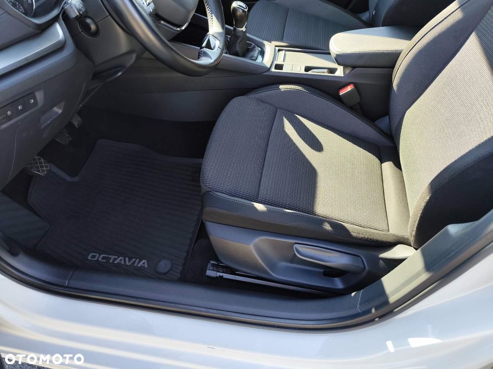 Skoda Octavia 1.5 TSI GPF ACT Ambition - 21