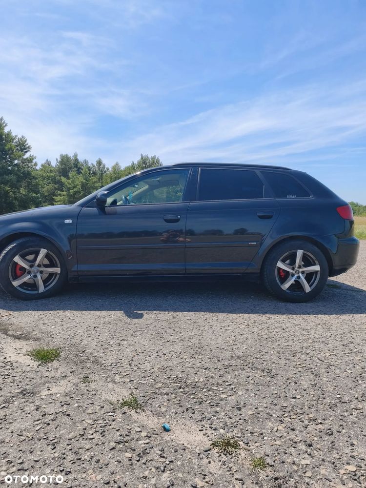 Audi A3 Sportback 2.0 TDI DPF S line Sportpaket (plus) - 4