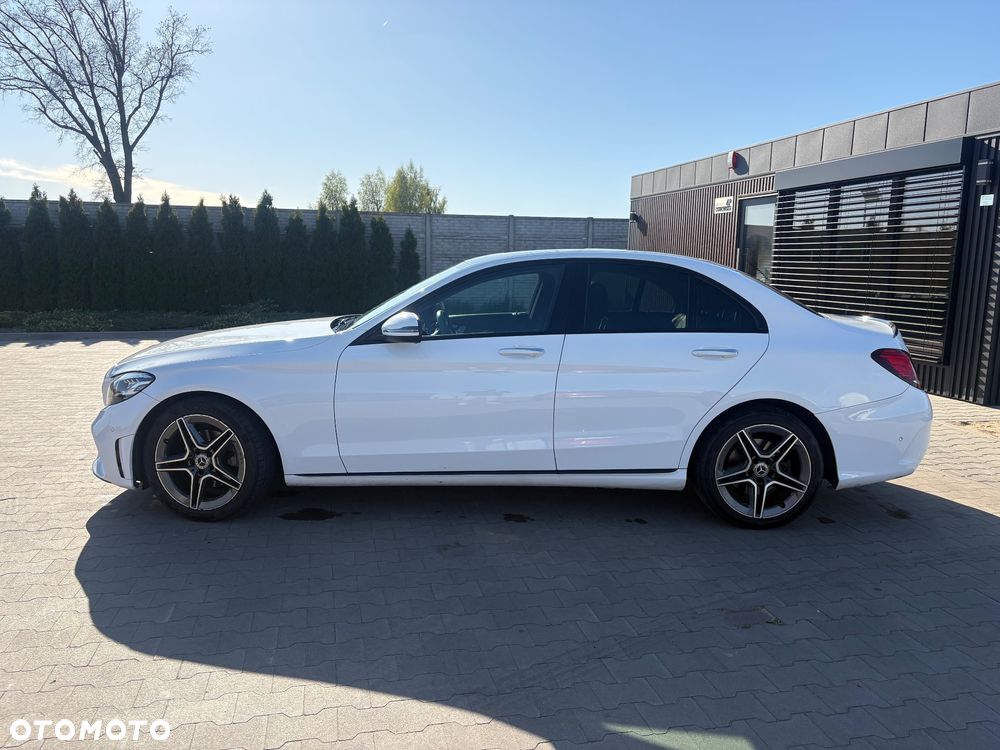 Mercedes-Benz Klasa C 220 d 9G-TRONIC AMG Line - 10
