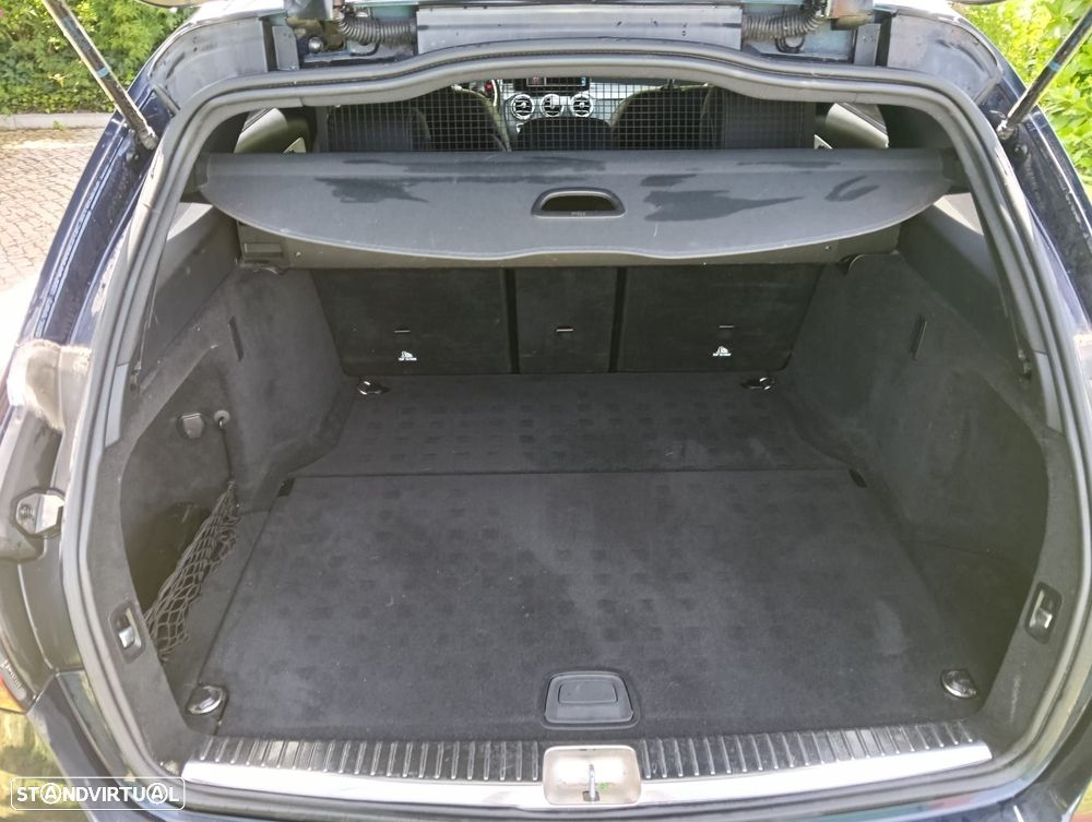 Mercedes-Benz C 200 d AMG Line - 22