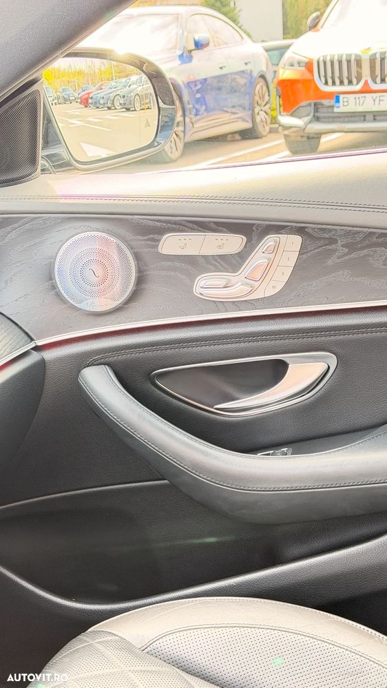 Mercedes-Benz E 300 de 9G-TRONIC - 13