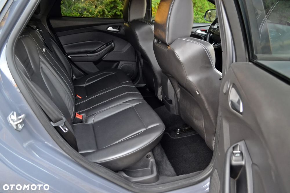 Ford Focus - 22