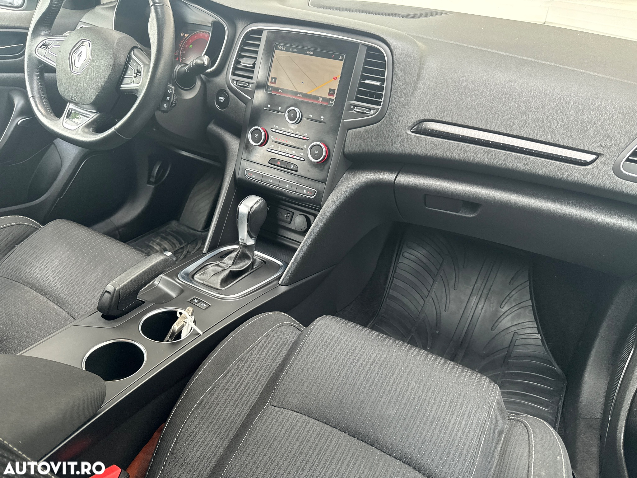 Renault Megane ENERGY dCi 110 EDC INTENS - 5