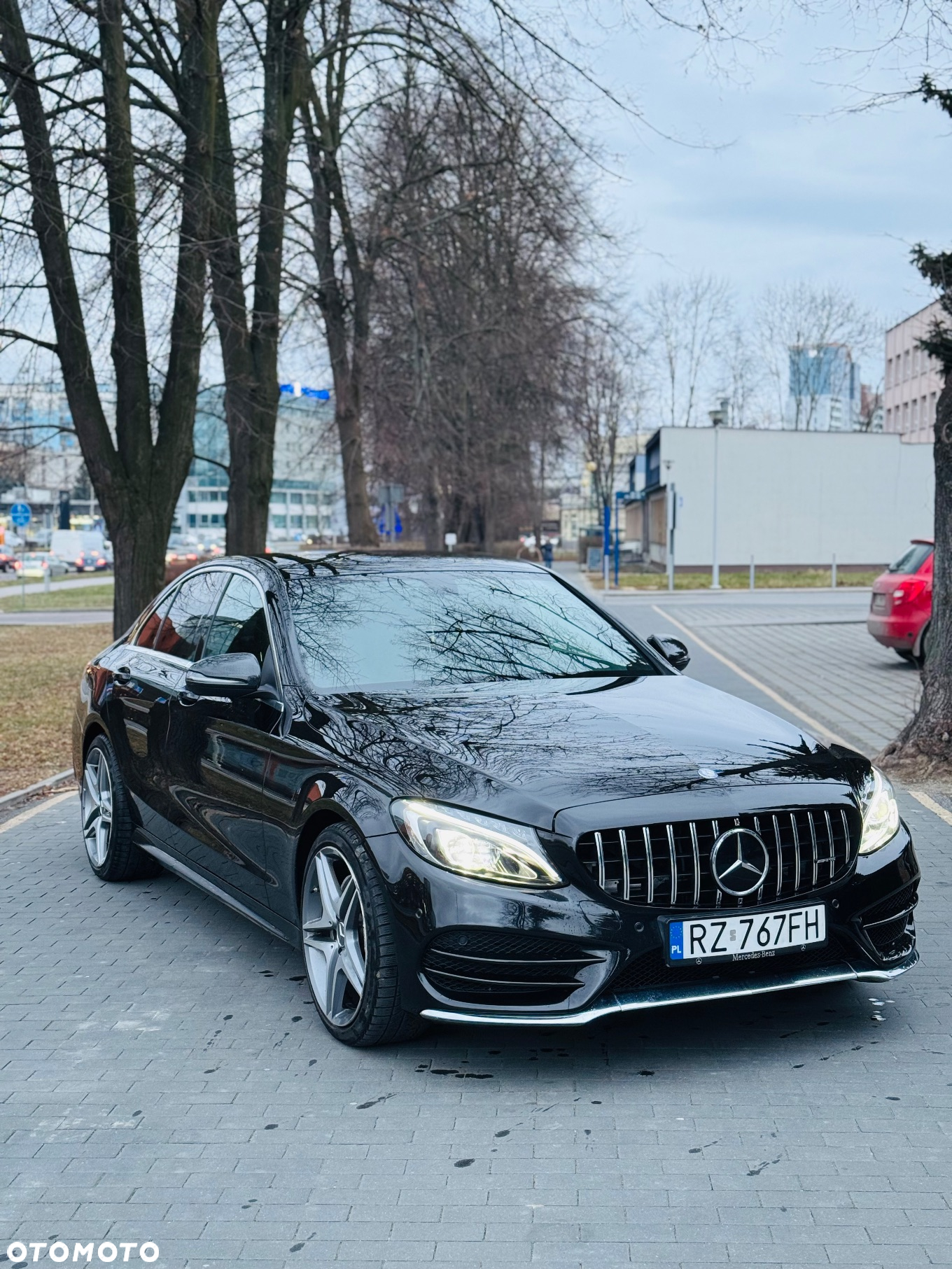 Mercedes-Benz Klasa C 220 d 4-Matic 7G-TRONIC - 17