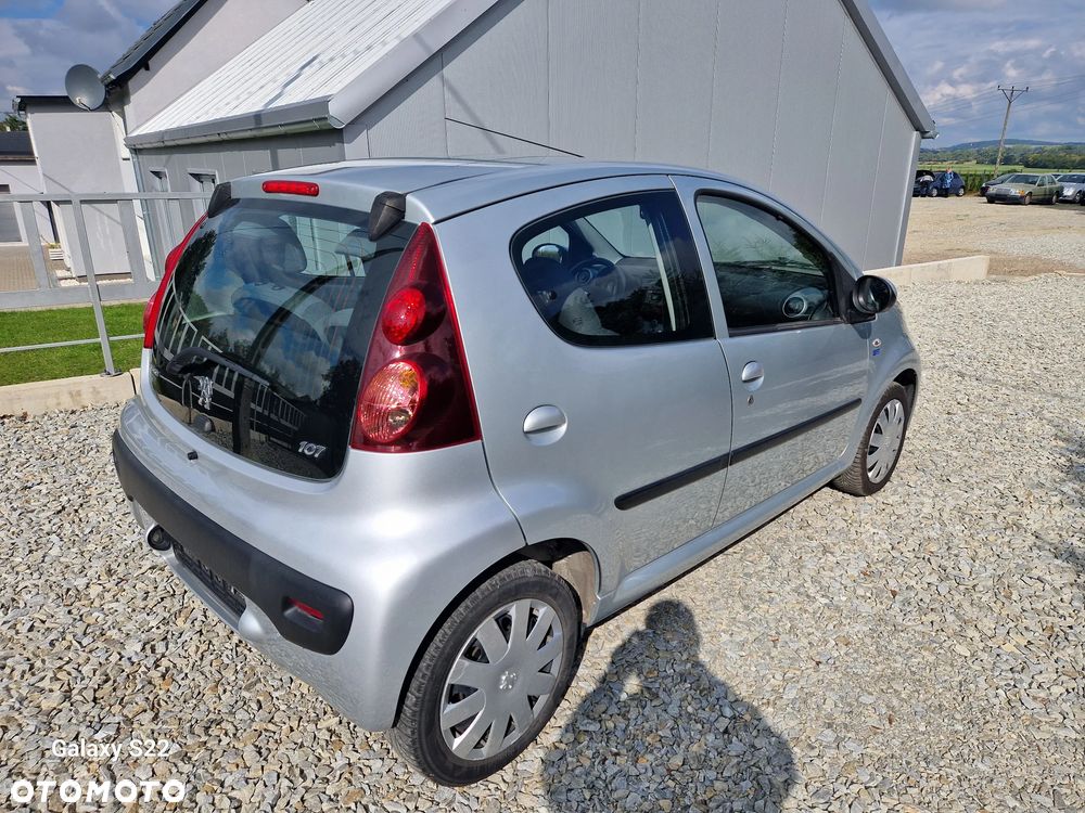 Peugeot 107 - 6