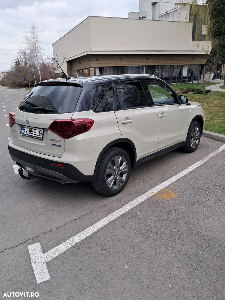Suzuki Vitara 1.4 Boosterjet MHEV Passion - 17