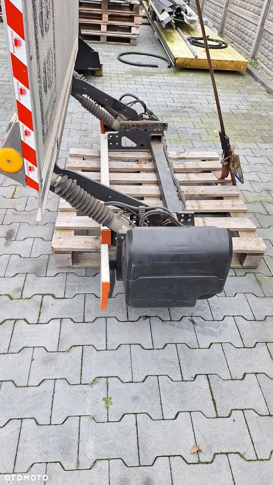 Zabudowa Kontener 2022r winda załadowcza Dhollandia dhlm.08  750KG - 9