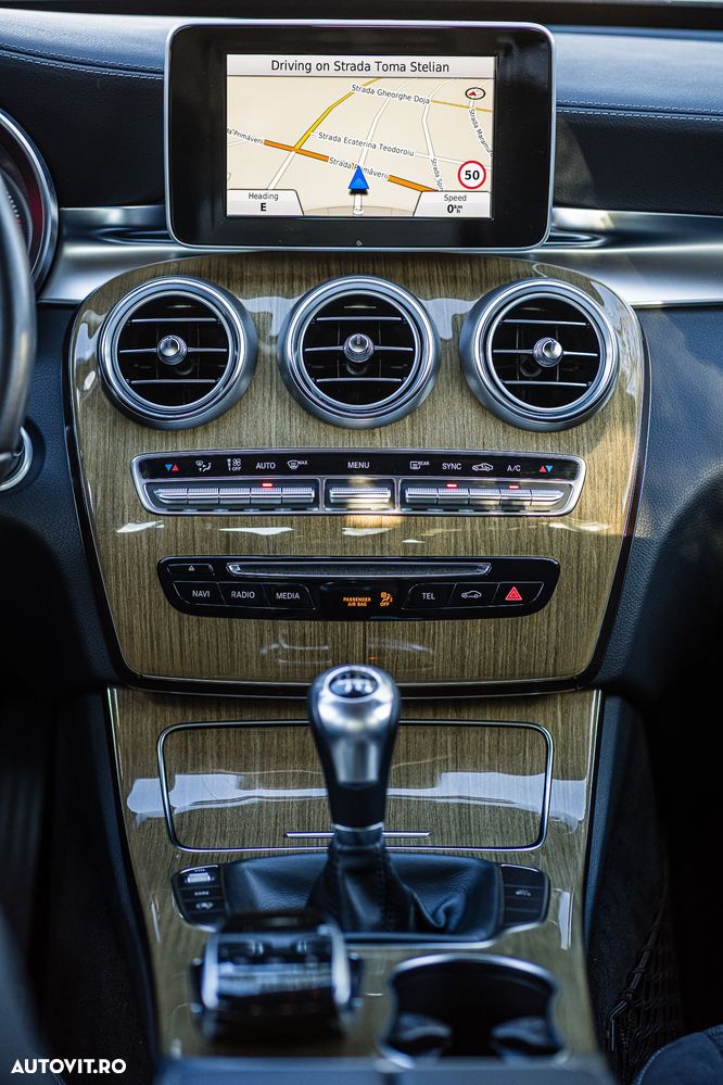 Mercedes-Benz C - 6