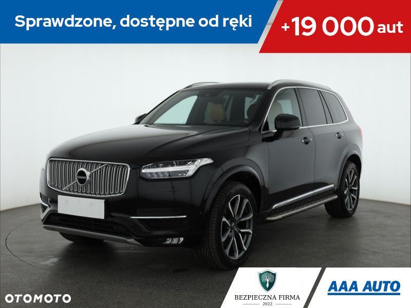 Volvo XC 90 - 1