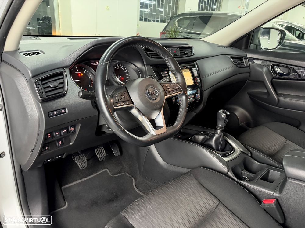 Nissan X-Trail 1.6 dCi N-Connecta - 16