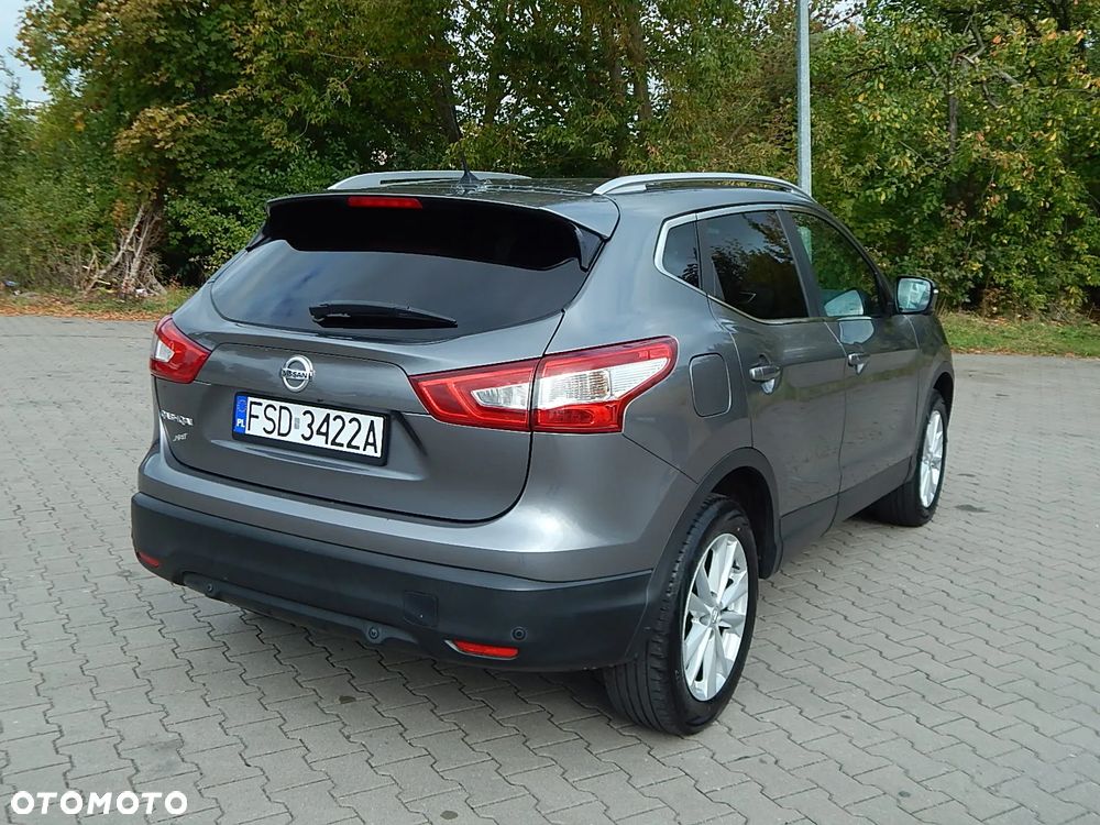 Nissan Qashqai 1.2 DIG-T N-Vision EU6 - 11