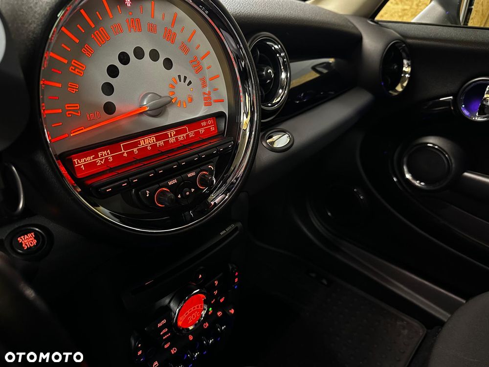 MINI Cooper - 12