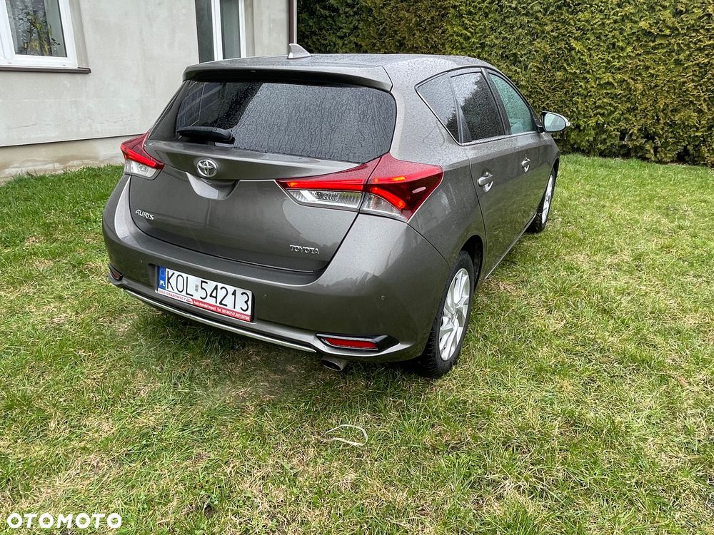 Toyota Auris 1.2 Turbo Comfort - 9