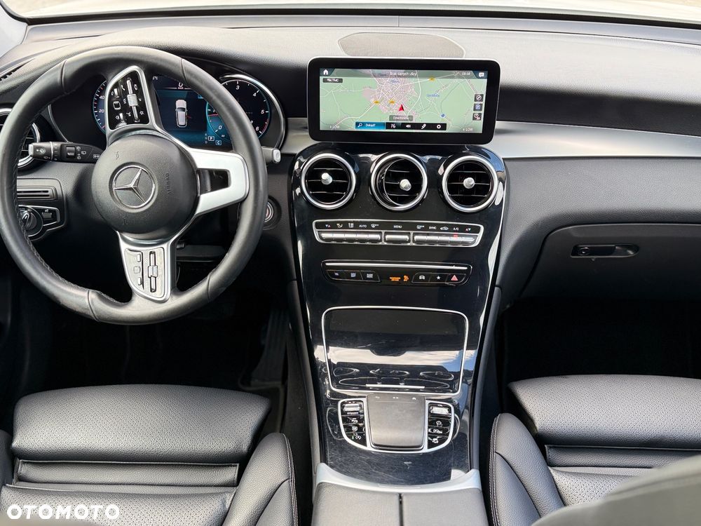 Mercedes-Benz GLC 200 d 4-Matic Business Edition - 9