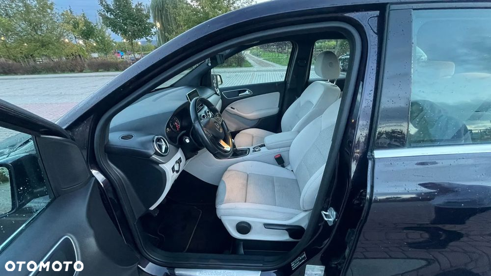 Mercedes-Benz Klasa B 180 (CDI) d BlueEff Edition - 13