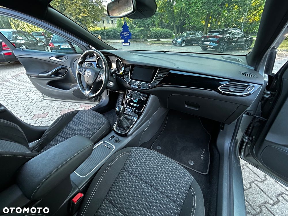 Opel Astra 1.4 Turbo Dynamic - 18