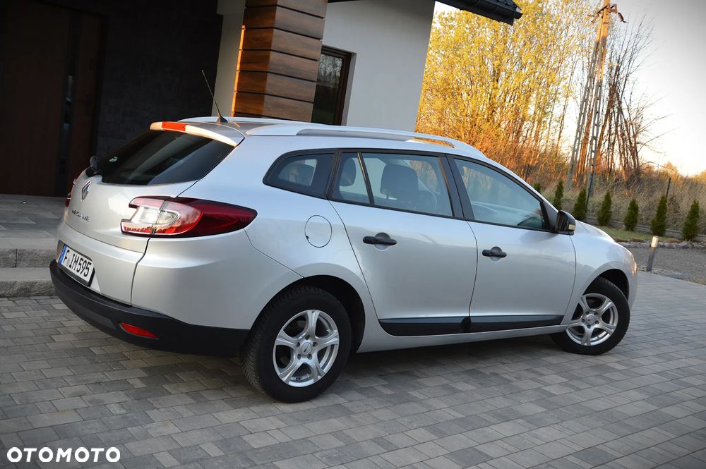 Renault Megane 1.6 16V 100 J'taime - 7