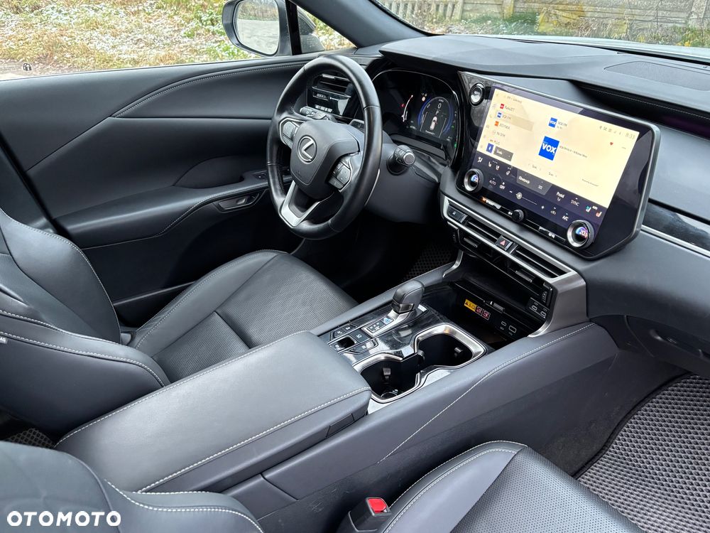 Lexus RX 350h F Sport Design - 30