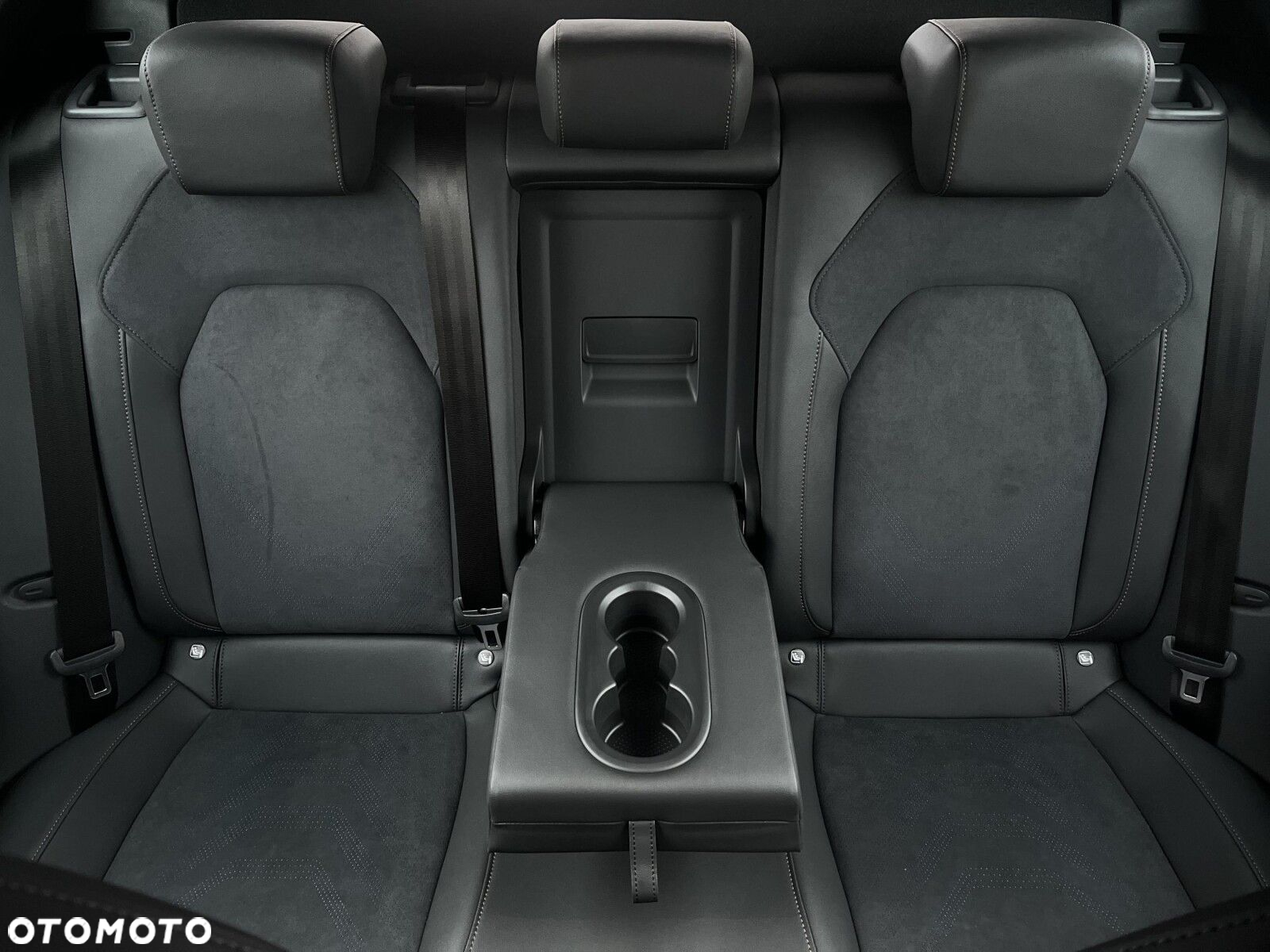 Cupra Formentor - 25