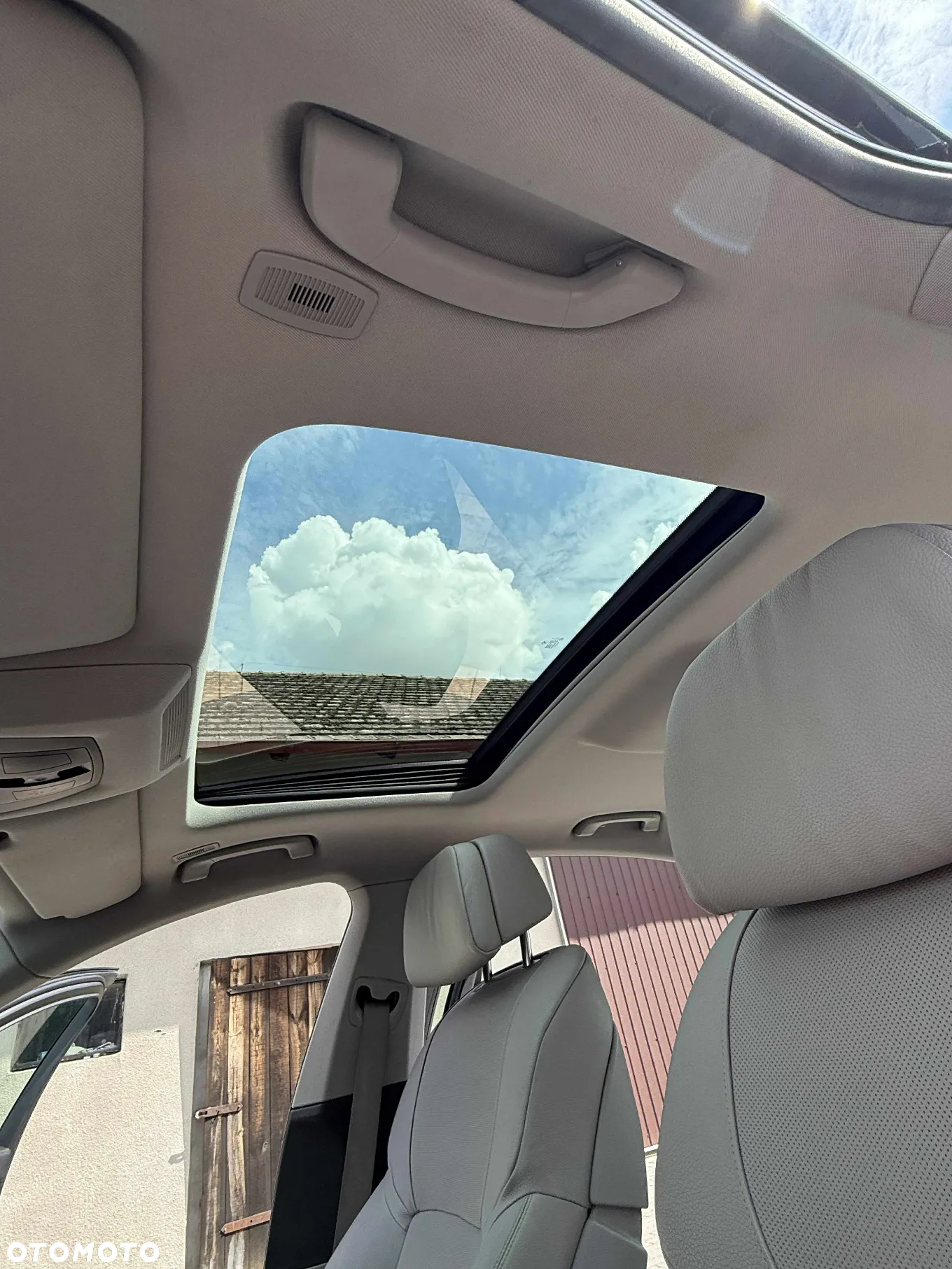 BMW Seria 7 750i xDrive - 23