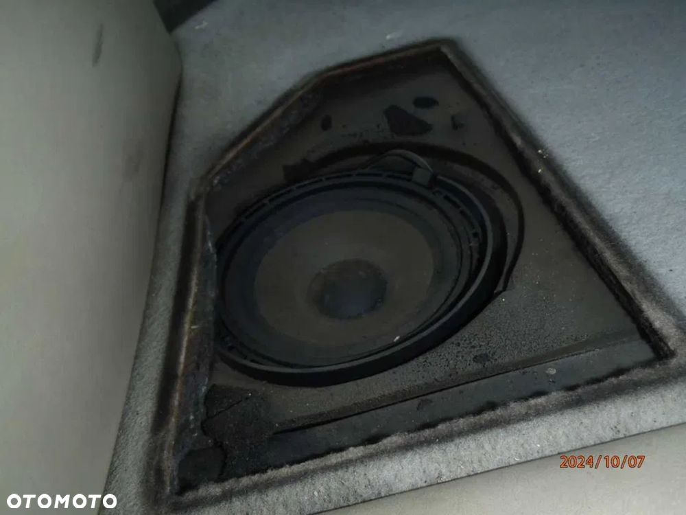 głośnik tył tylny oryginal mercedes w124 w 124 - 1