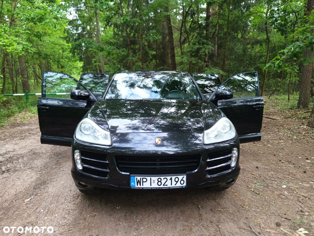 Porsche Cayenne - 12