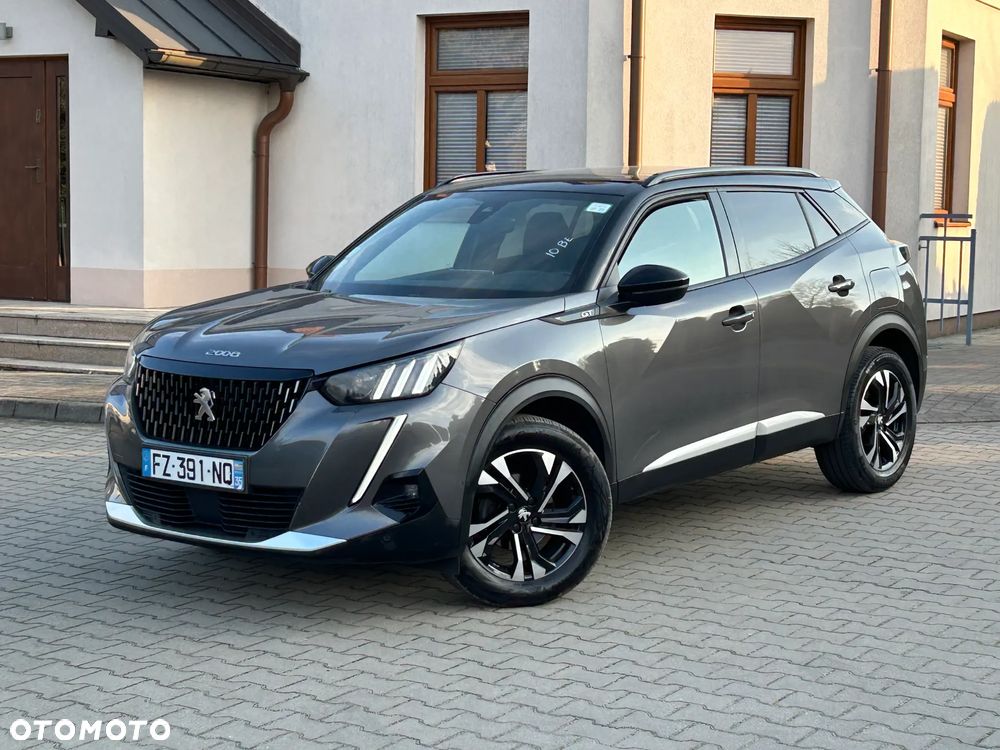 Peugeot 2008 1.2 PureTech GT Line S&S - 4