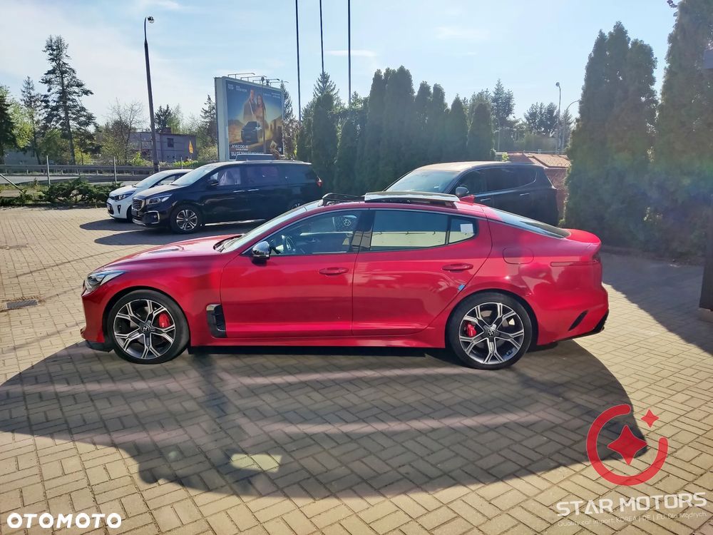 Kia Stinger - 7