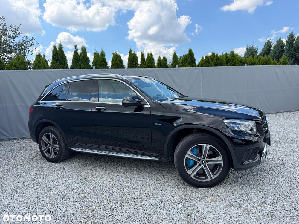 Mercedes-Benz GLC - 9
