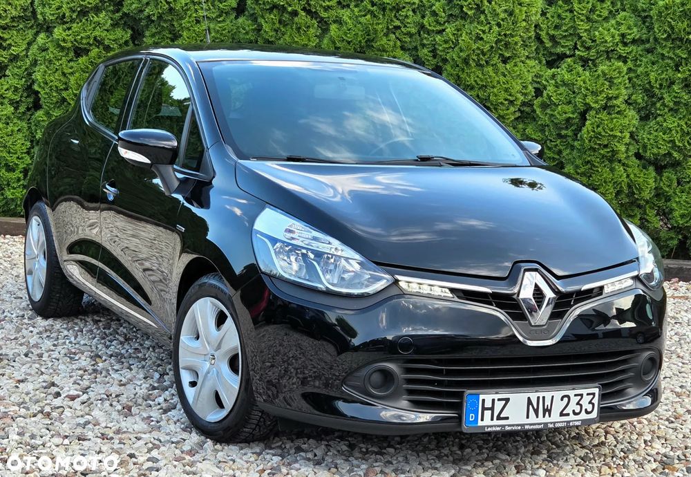 Renault Clio - 12
