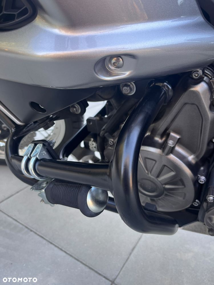 Yamaha XTZ - 12