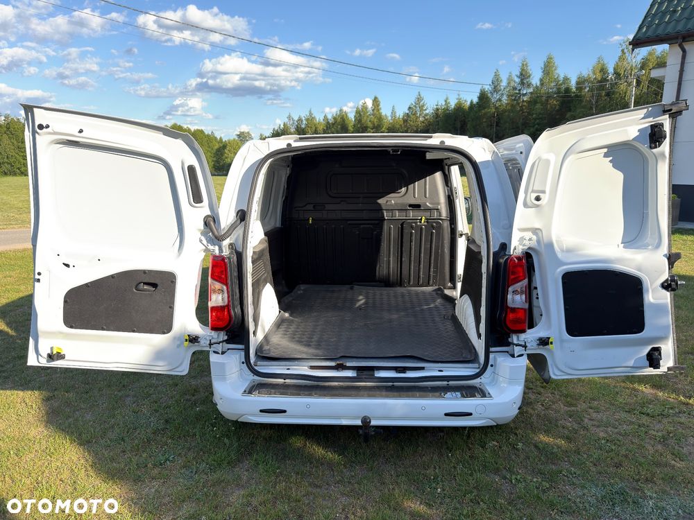 Opel Combo - 16