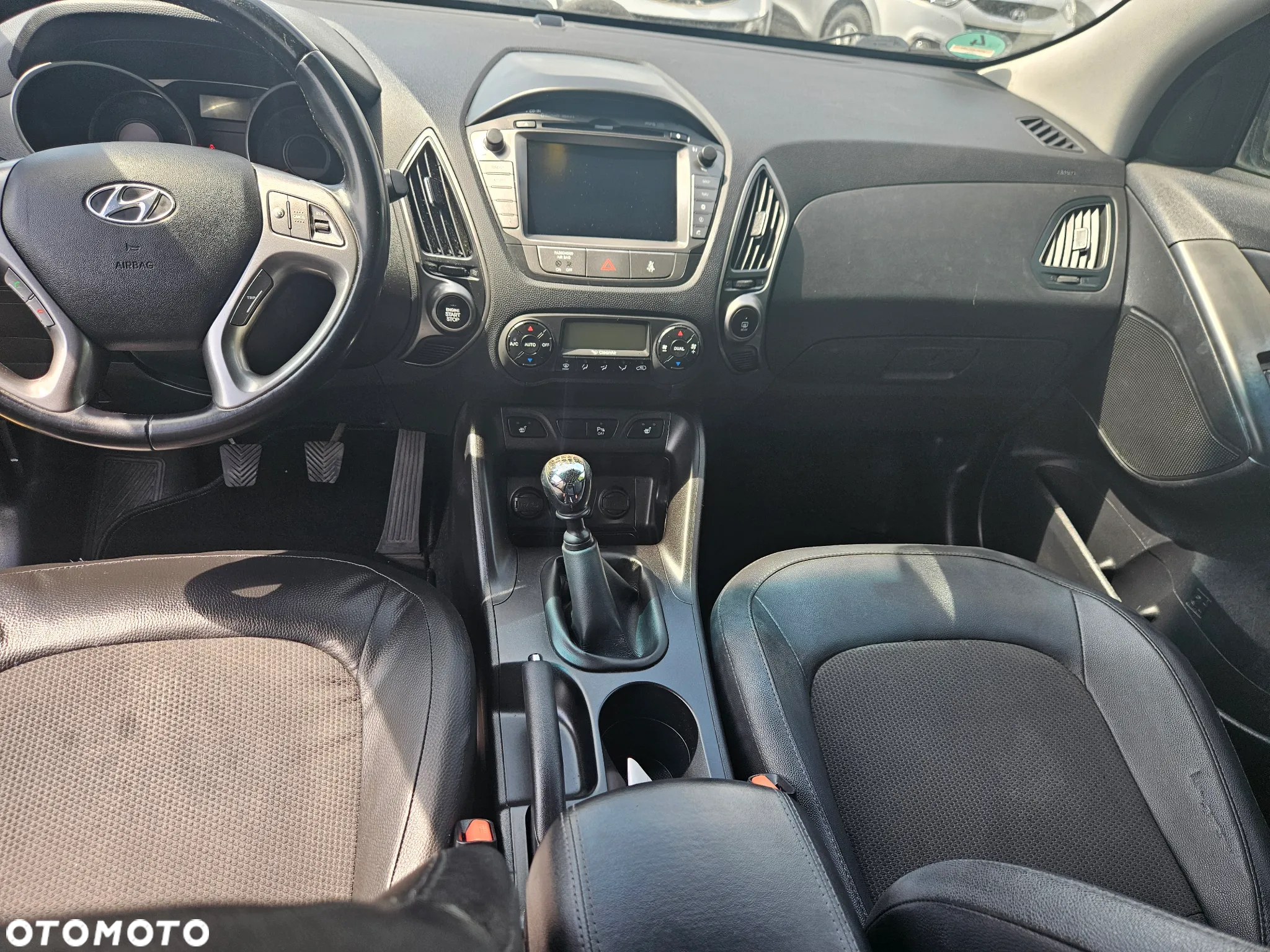 Hyundai ix35 1.6 2WD Fifa World Cup Edition - 19