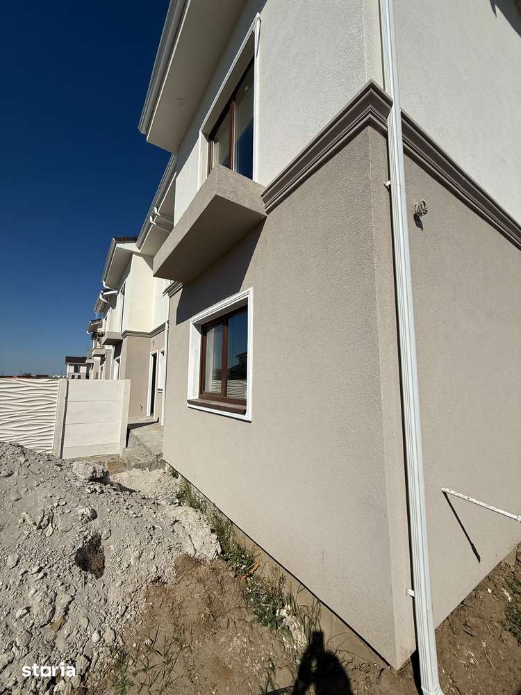 AV680 Duplex 4 camere, Mosnita Noua, P+1E, strada betonata - Imagine principală: 4/12