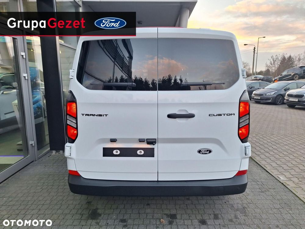 Ford Transit Custom - 16