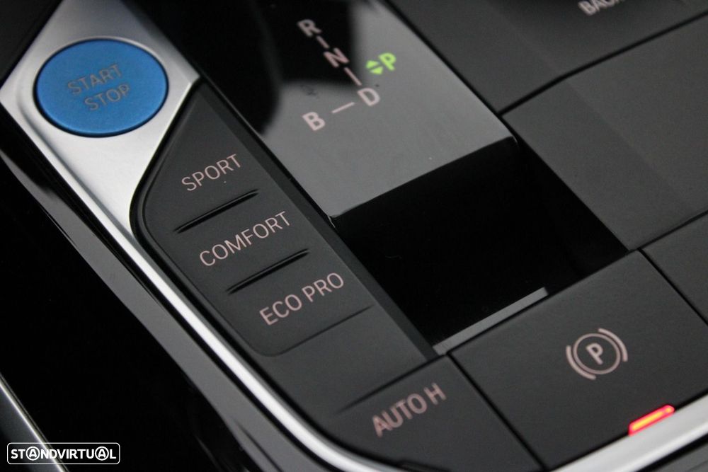 BMW i4 eDrive40 - 34