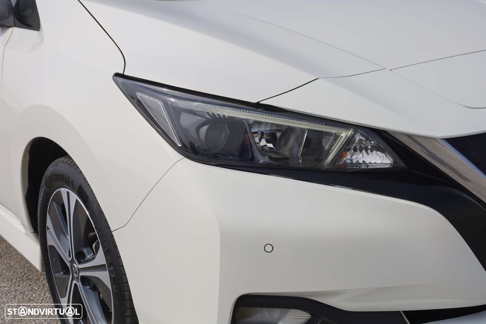 Nissan Leaf - 4