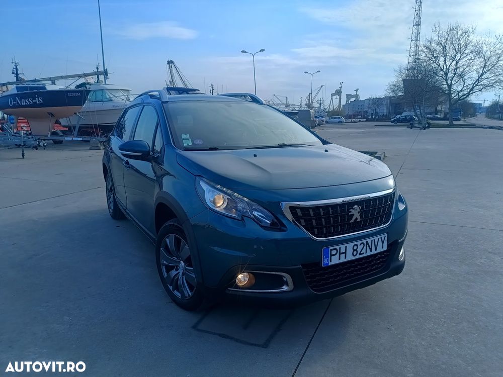 Peugeot 2008 - 12