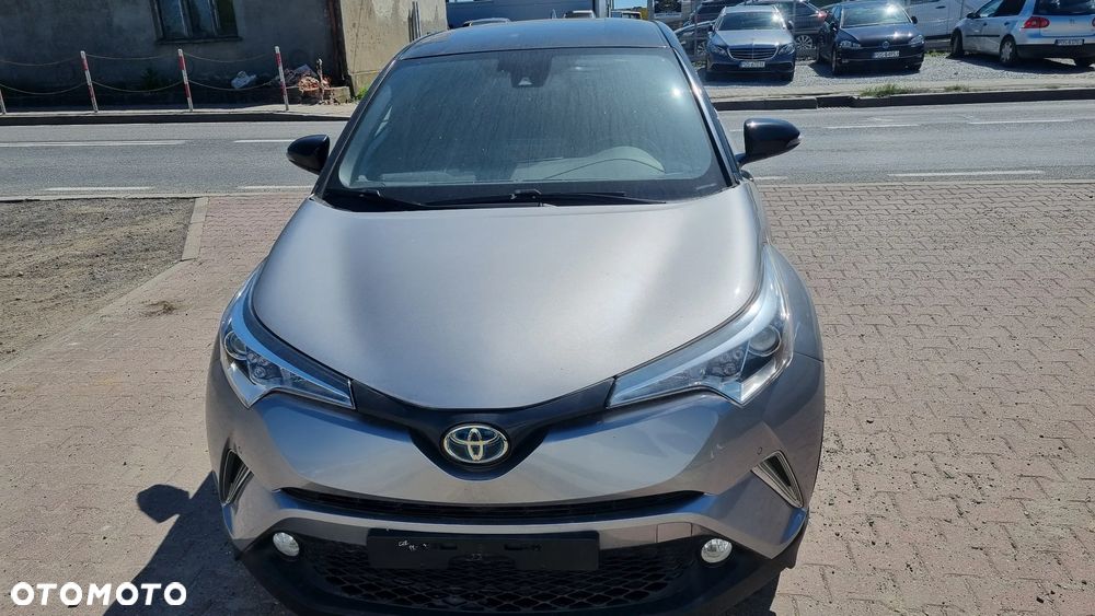 Toyota C-HR Business-Edition - 17