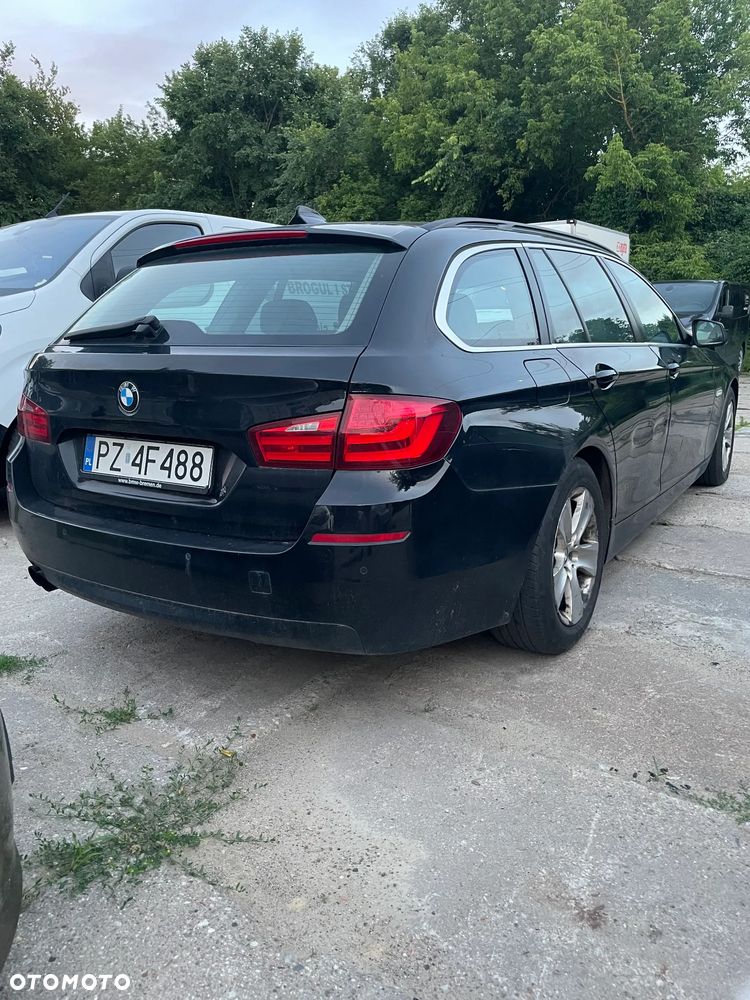 BMW Seria 5 520d - 4