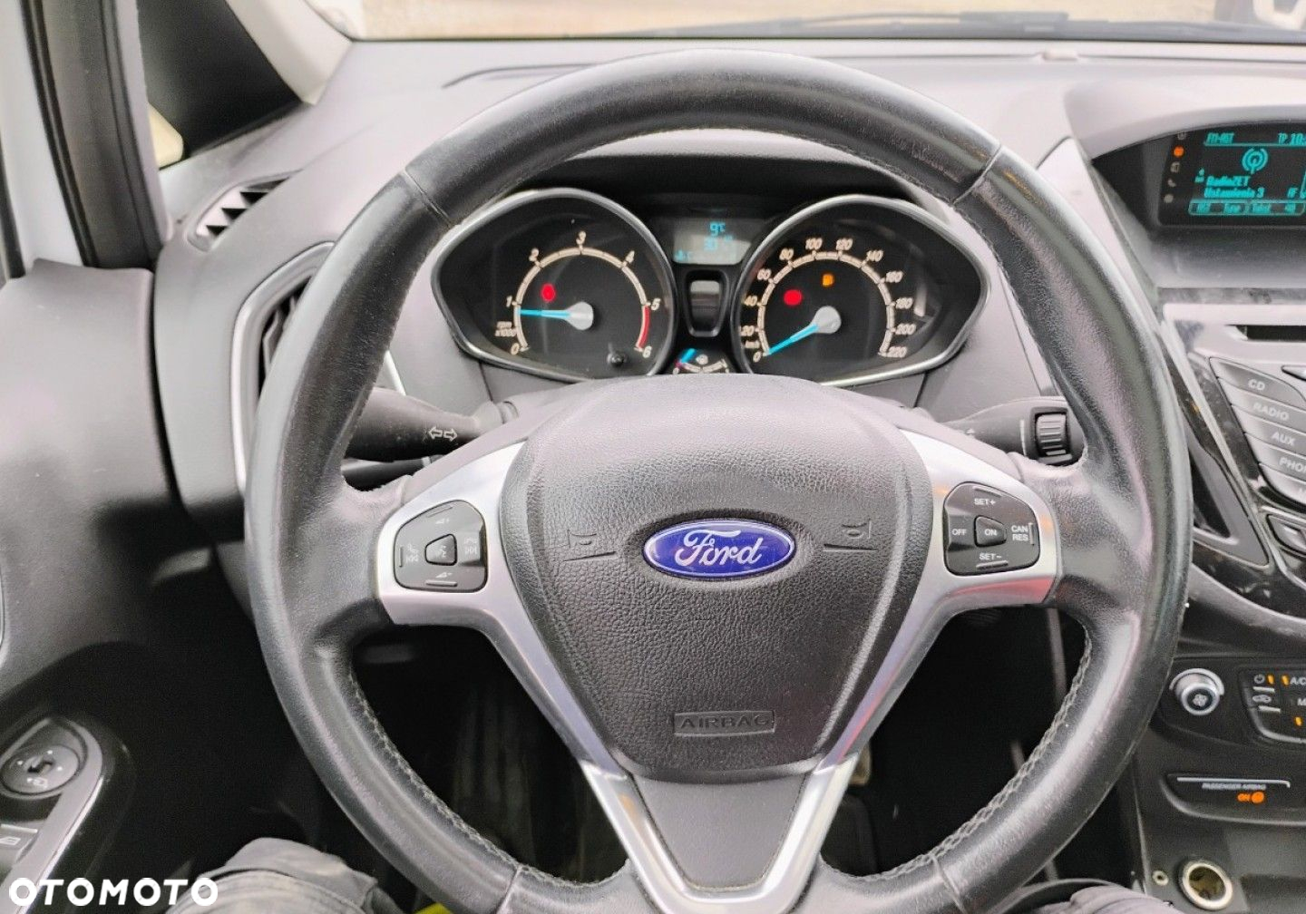 Ford B-MAX - 13