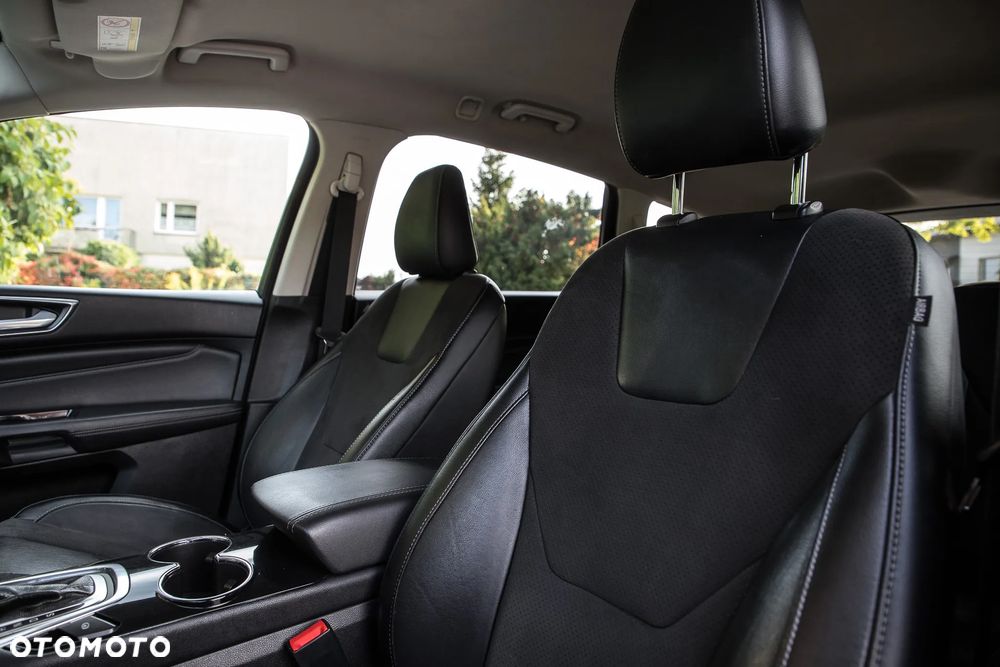 Ford S-Max - 29