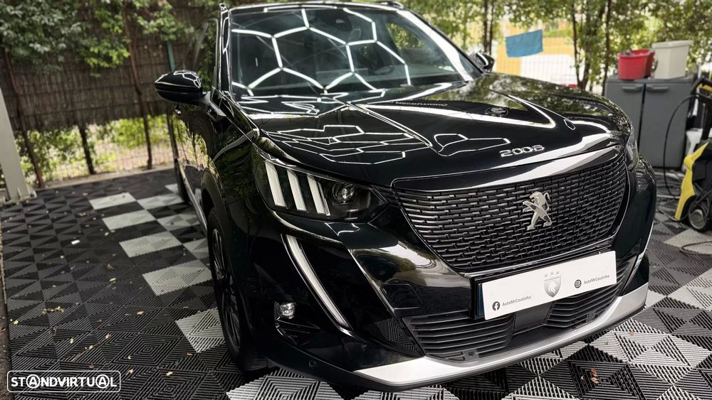 Peugeot e-2008 GT Pack - 32