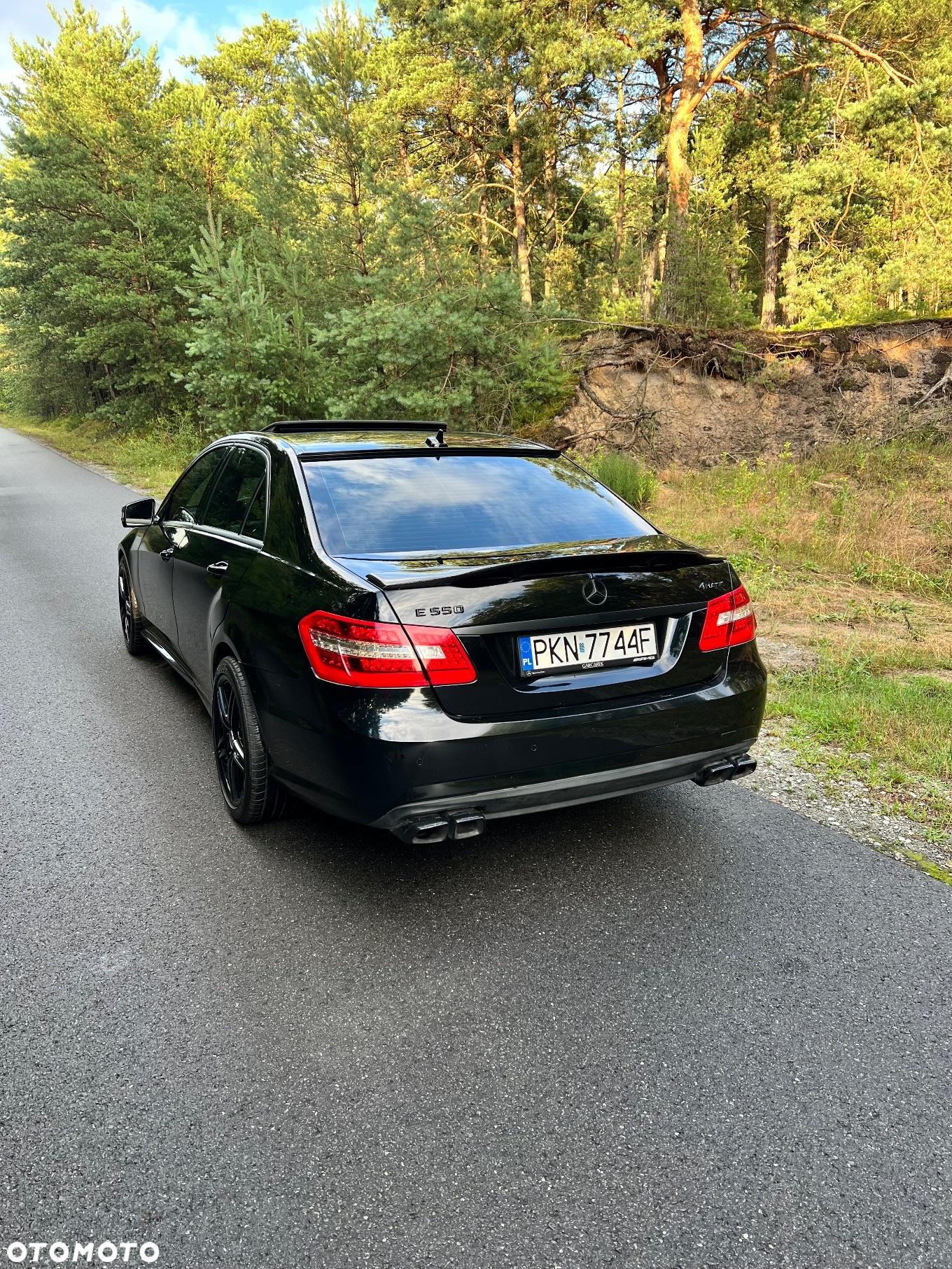 Mercedes-Benz Klasa E - 21