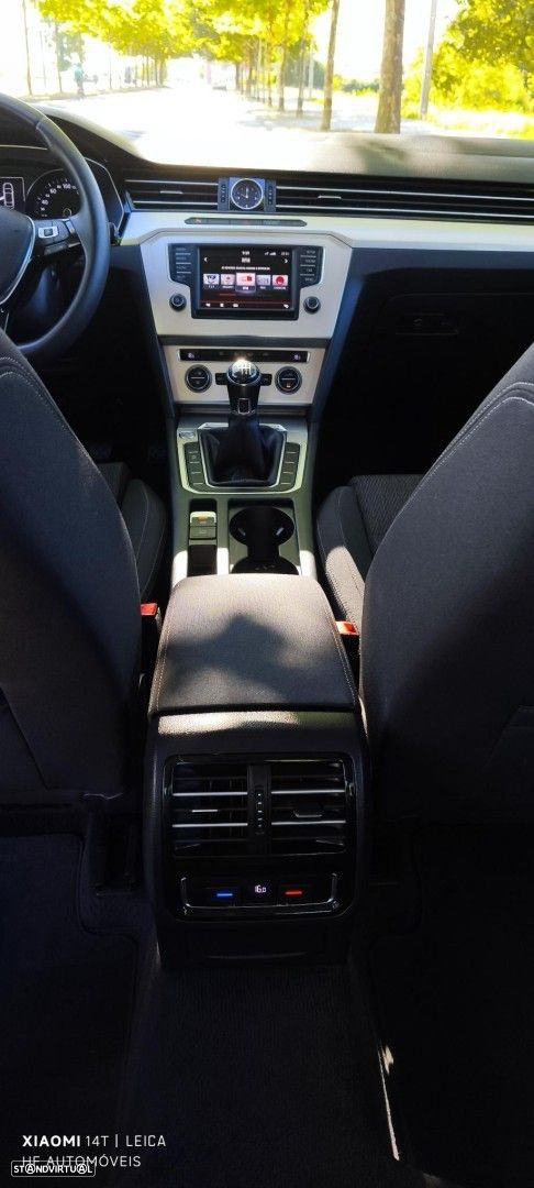 VW Passat 1.6 TDI BlueMotion - 18